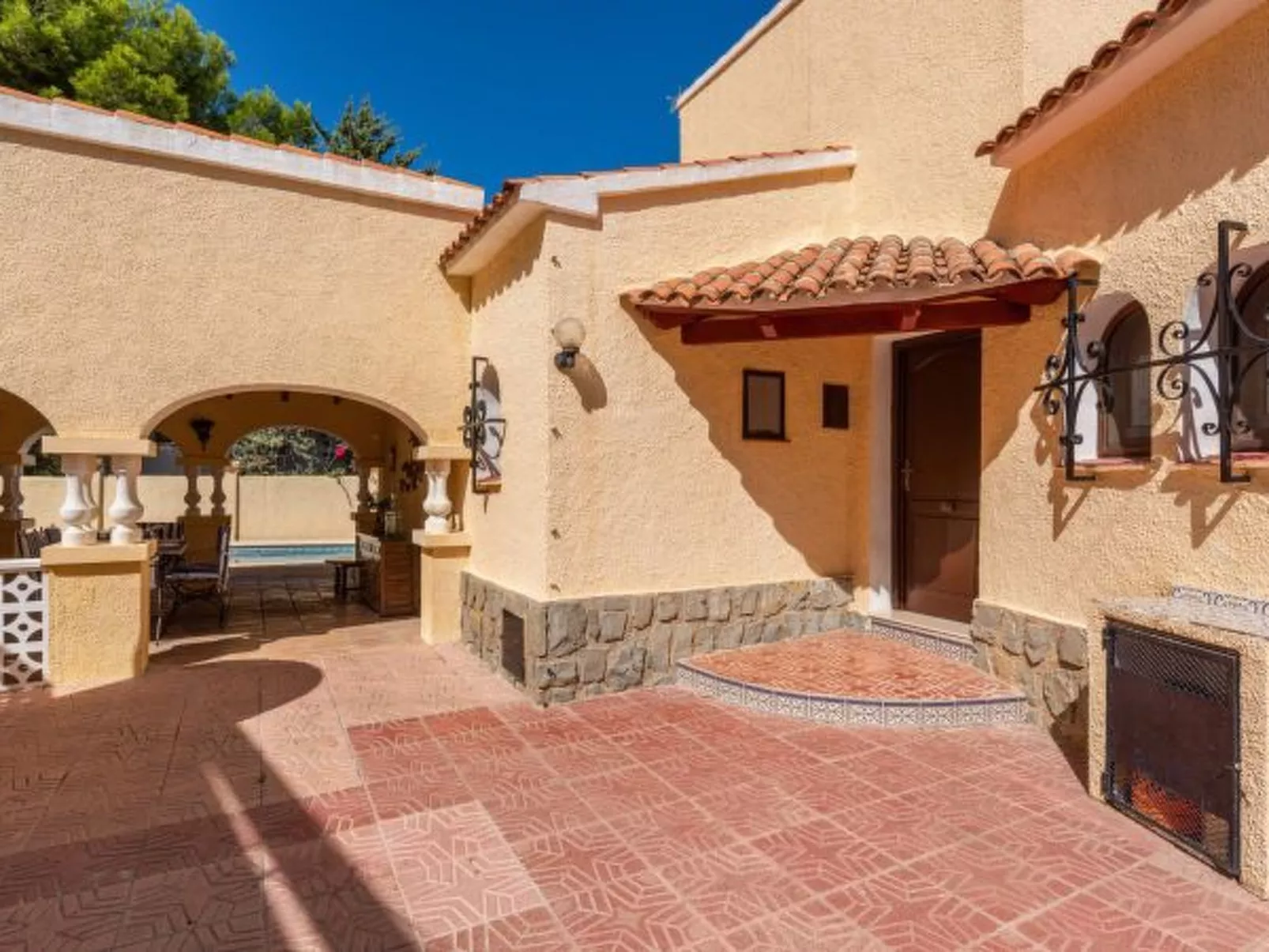 Villa Aloe - Plus - Image-tags.info