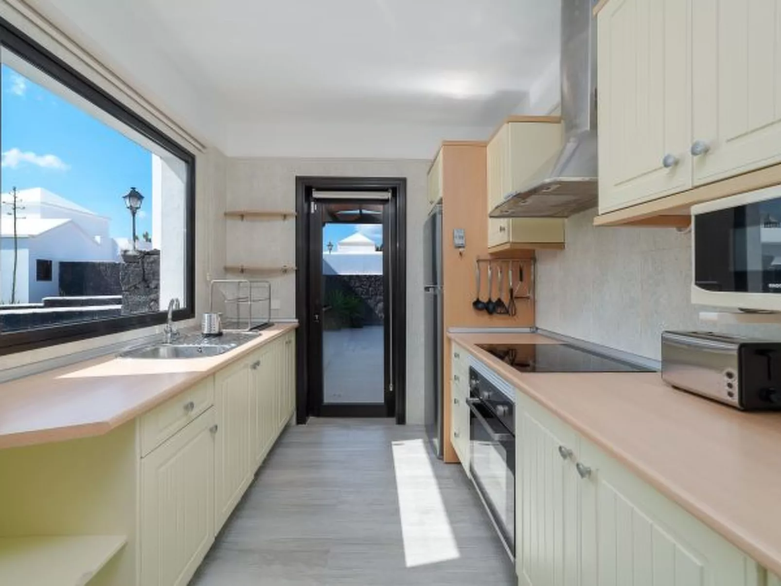 Casa OASIS DEL SOL, prívate villa in Playa Blanca - Image-tags.info