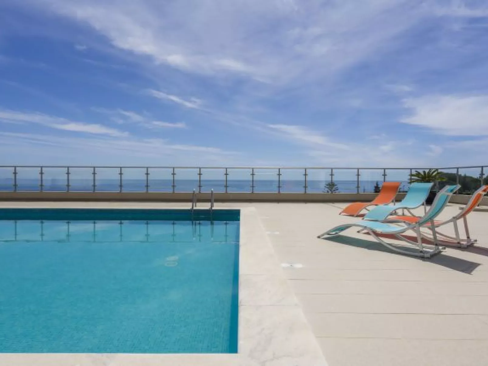Sesimbra Prime Apartment - Outside