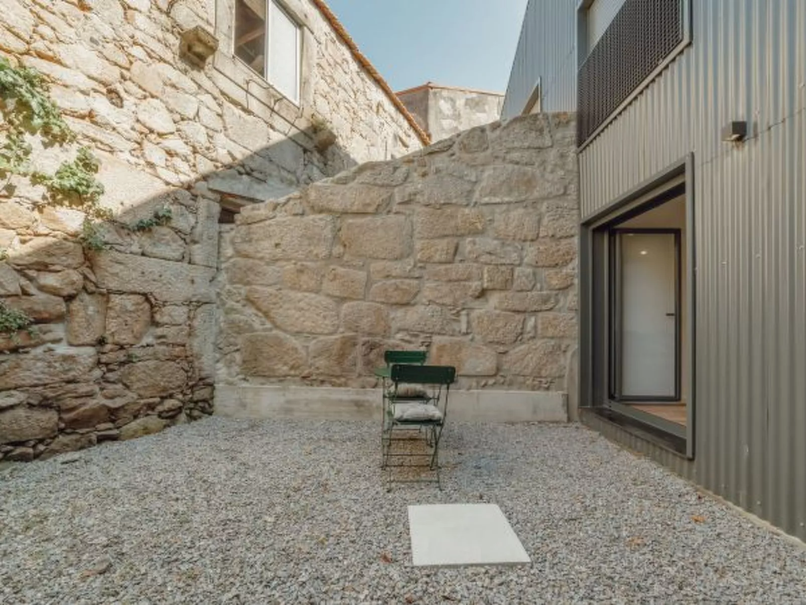 COURTYARD OPORTO DESIGN APARTMENT K WITH TERRACE - Outside