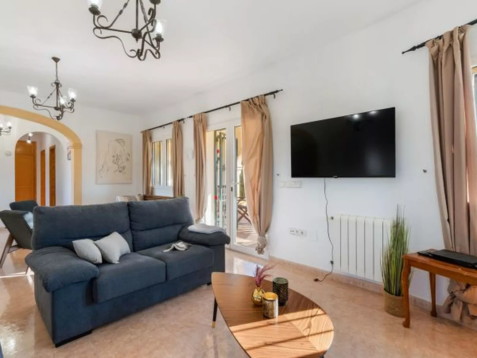 Villa Comodo - PlusHolidays - Image-tags.info