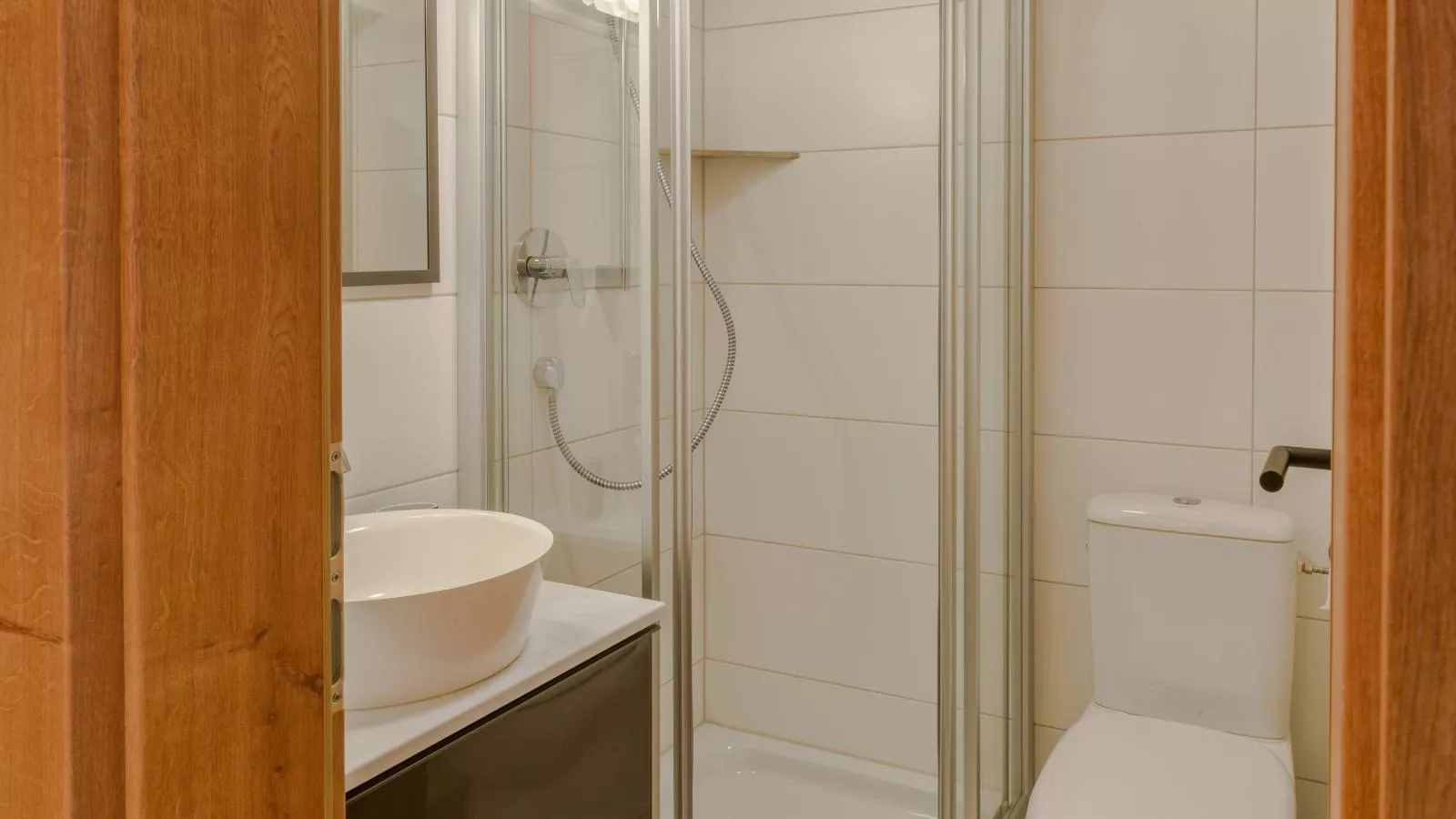 Tirolee Marchegg 1 OG Top 3-Badezimmer