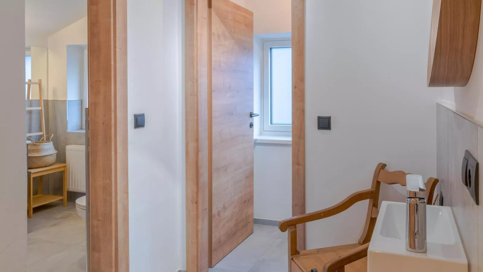 Tirolee Marchegg 1 OG Top 3-Badezimmer