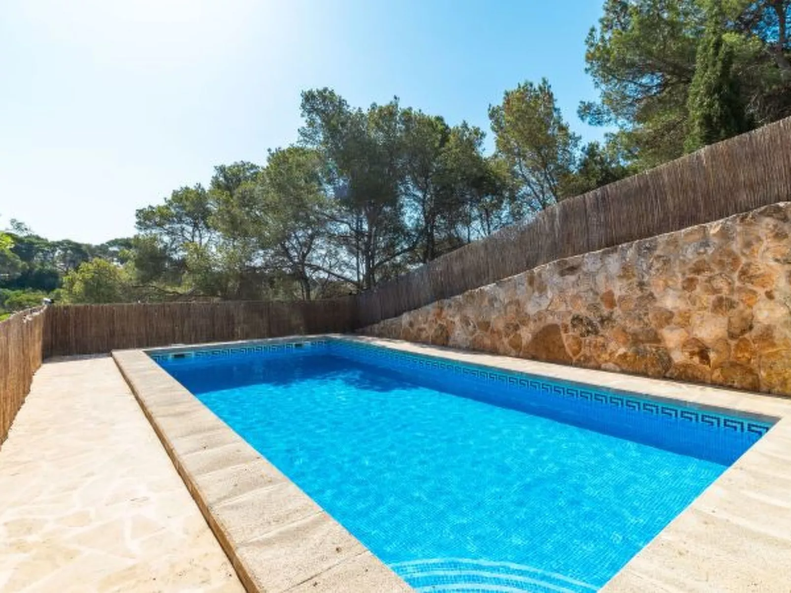 Villa Escaletas - Image-tags.info