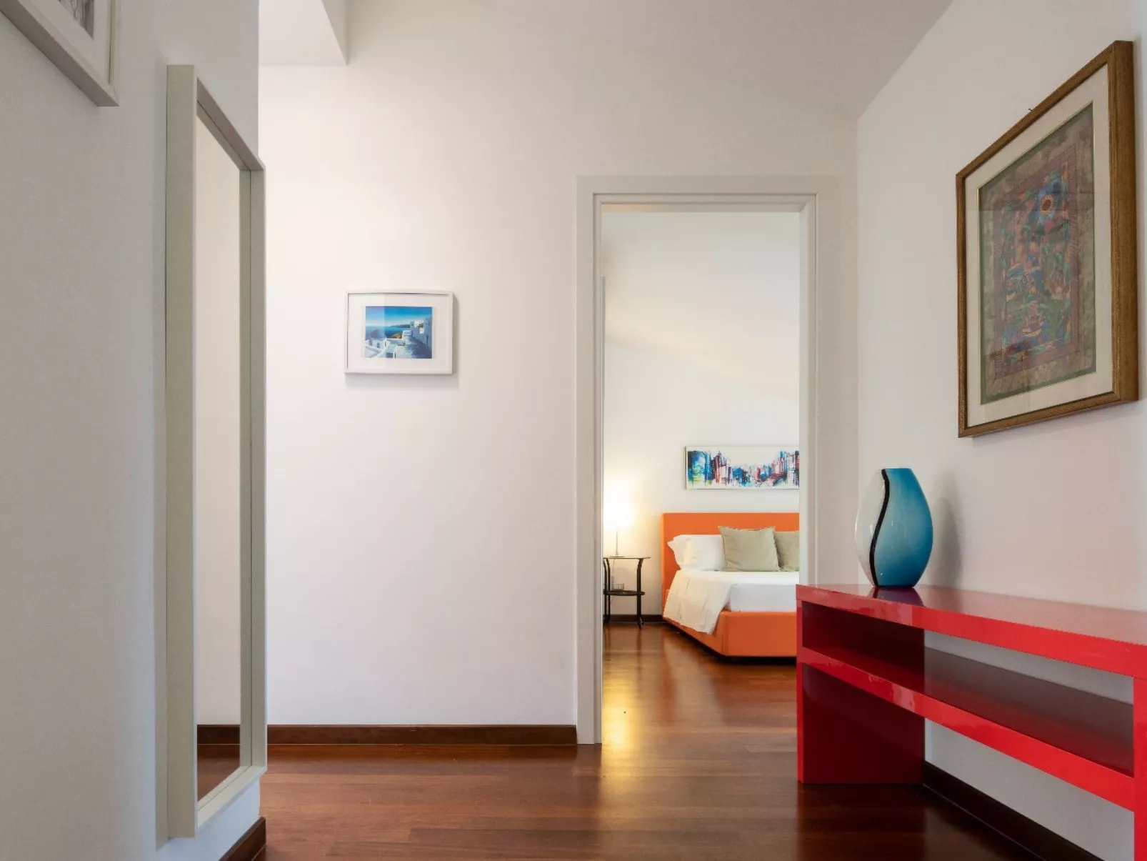 Villa Carlino White - Inside