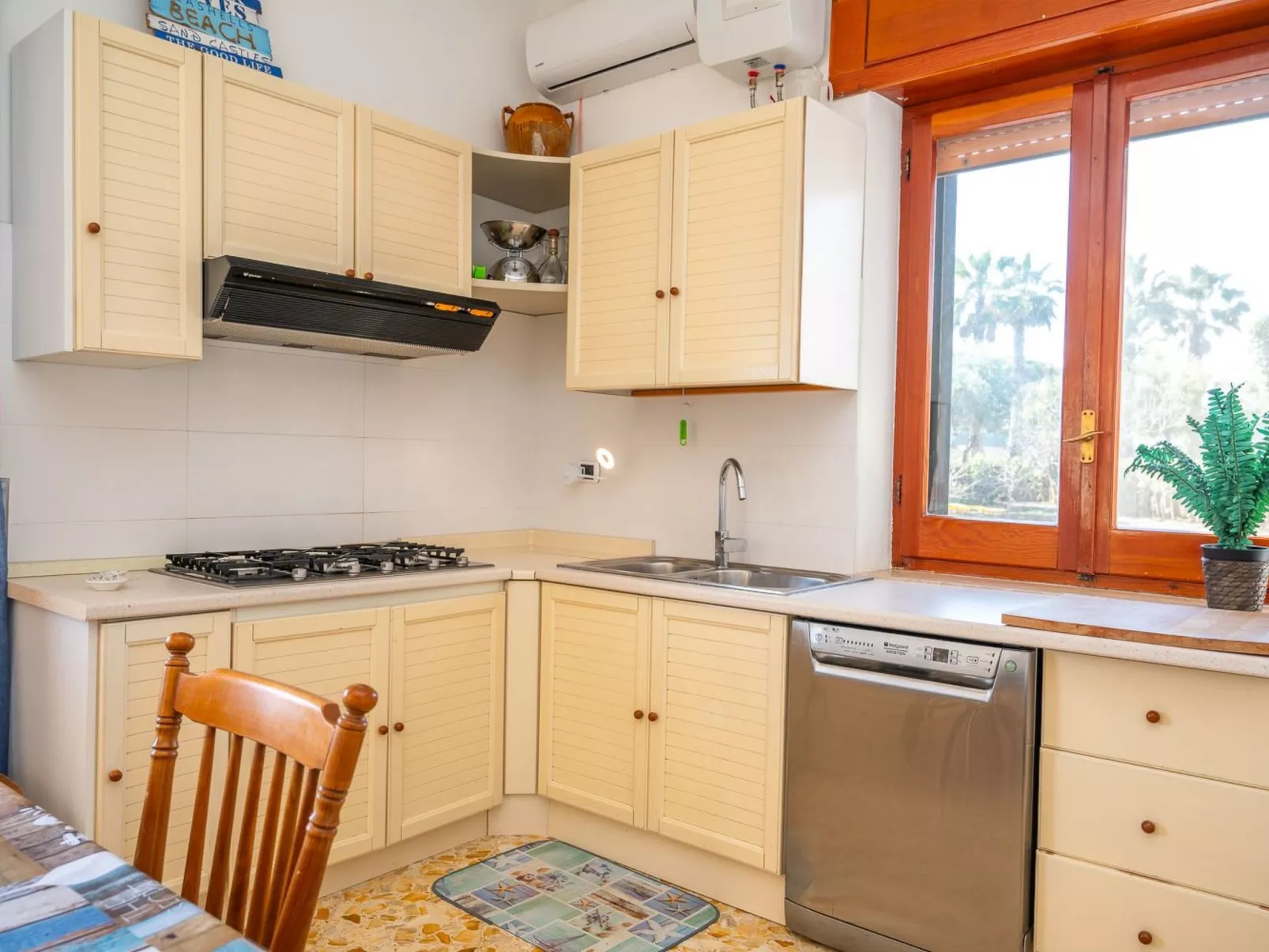 Villetta Pina 50 m vom Sandstrand und Parkplatz entfernt - Image-tags.info