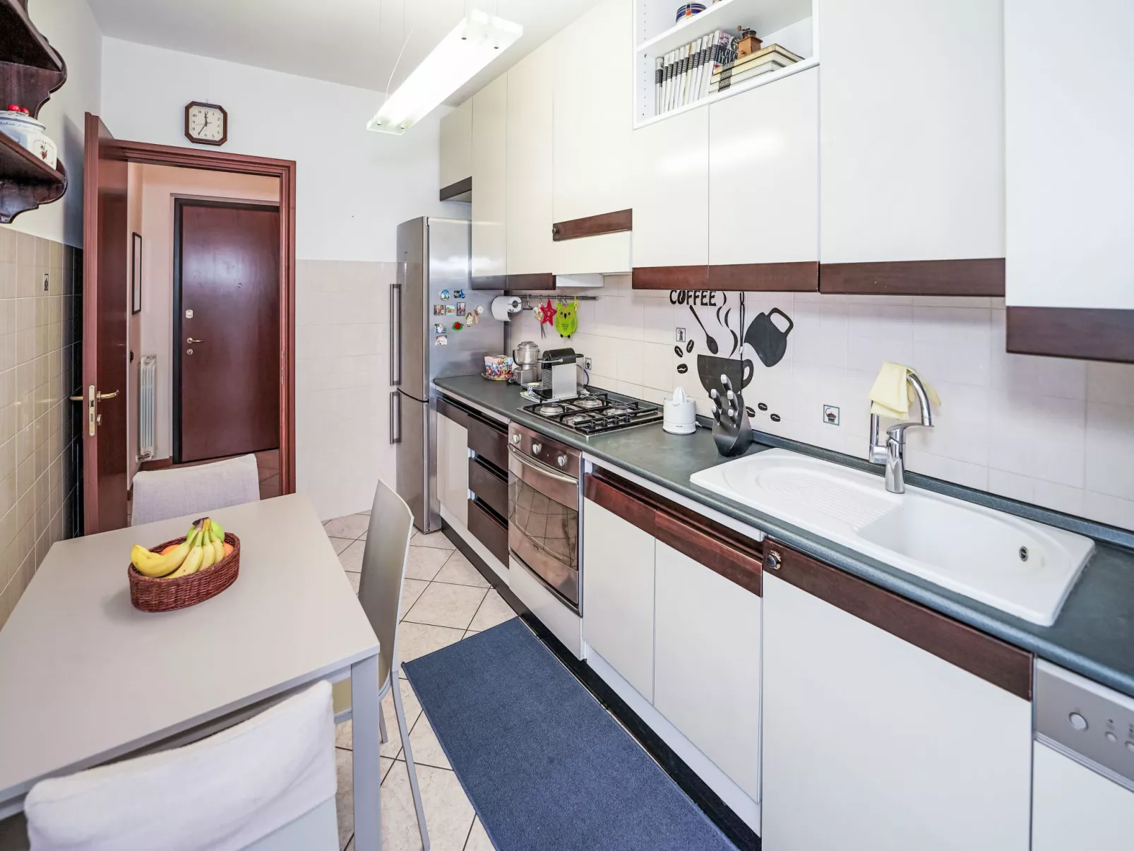 Grandmother's house - Drinnen