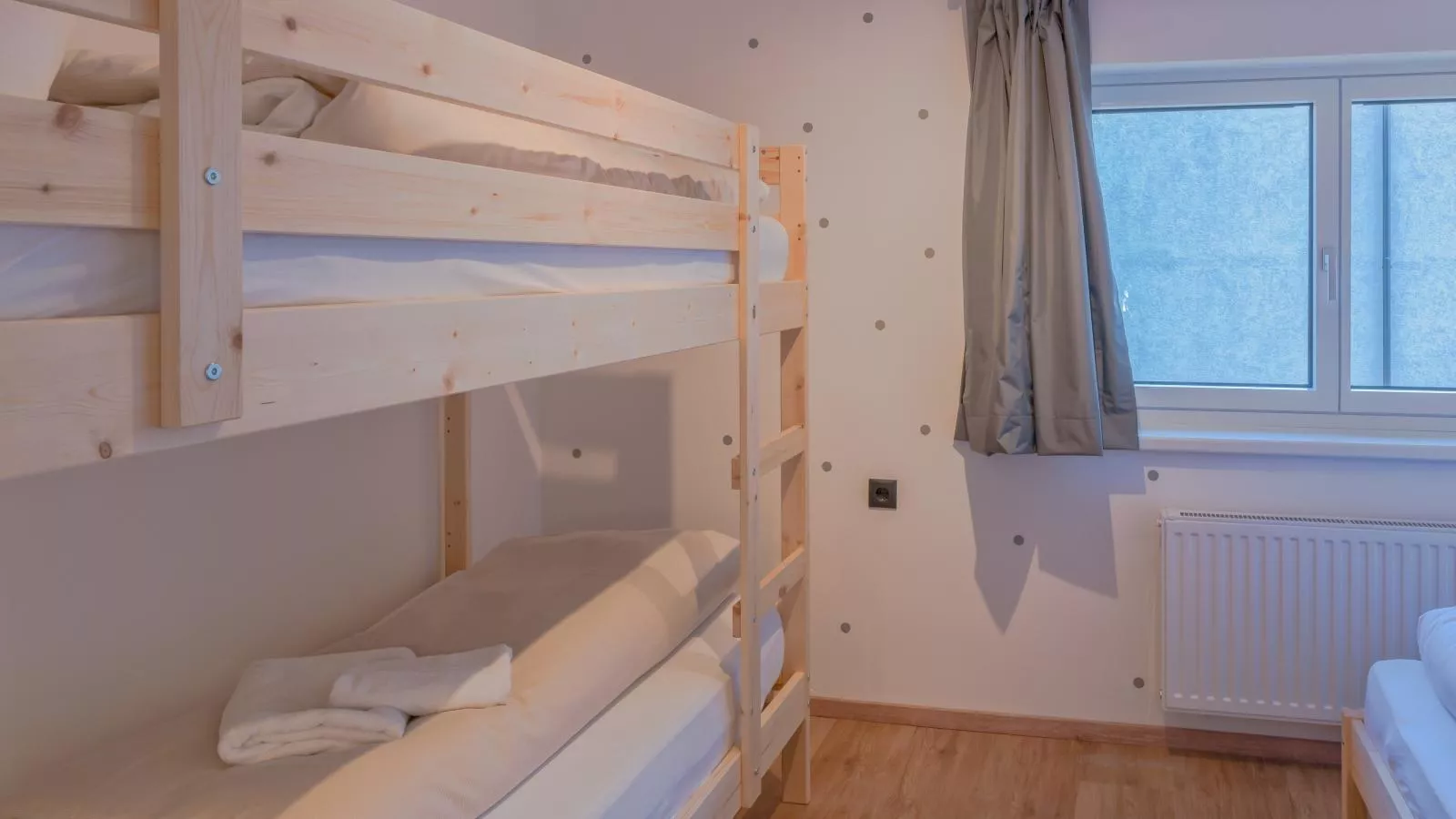 Tirolee Marchegg 2 OG Top 4-Bedroom