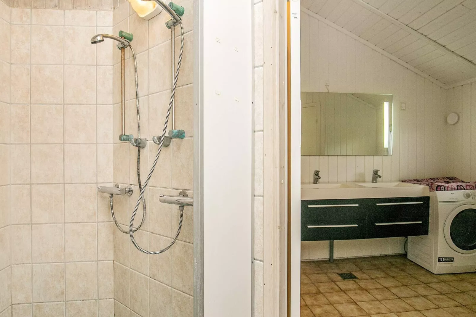 10 person holiday home in Rudkøbing-Indoor