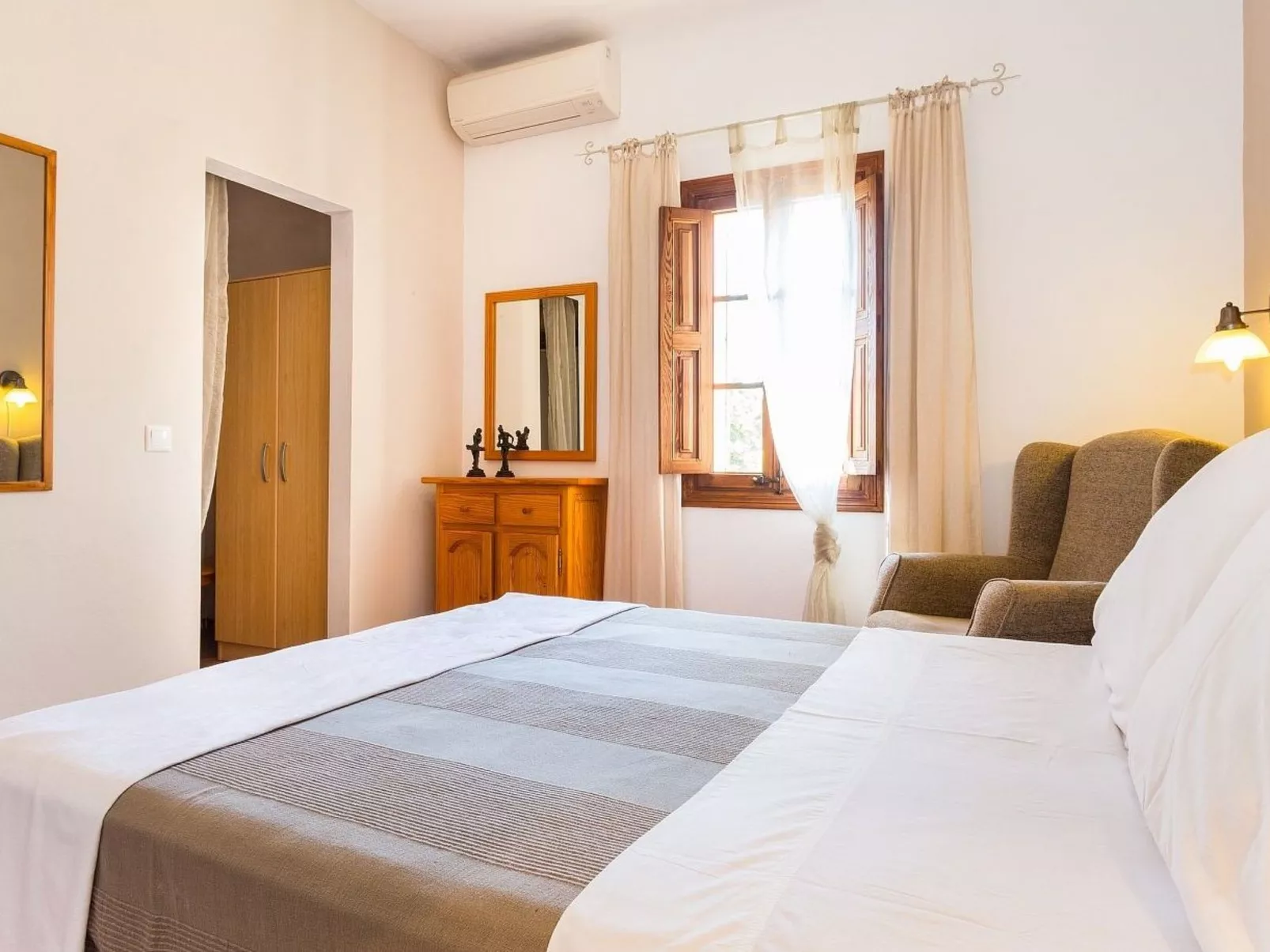 Finca 'Villa Carritx - Image-tags.info