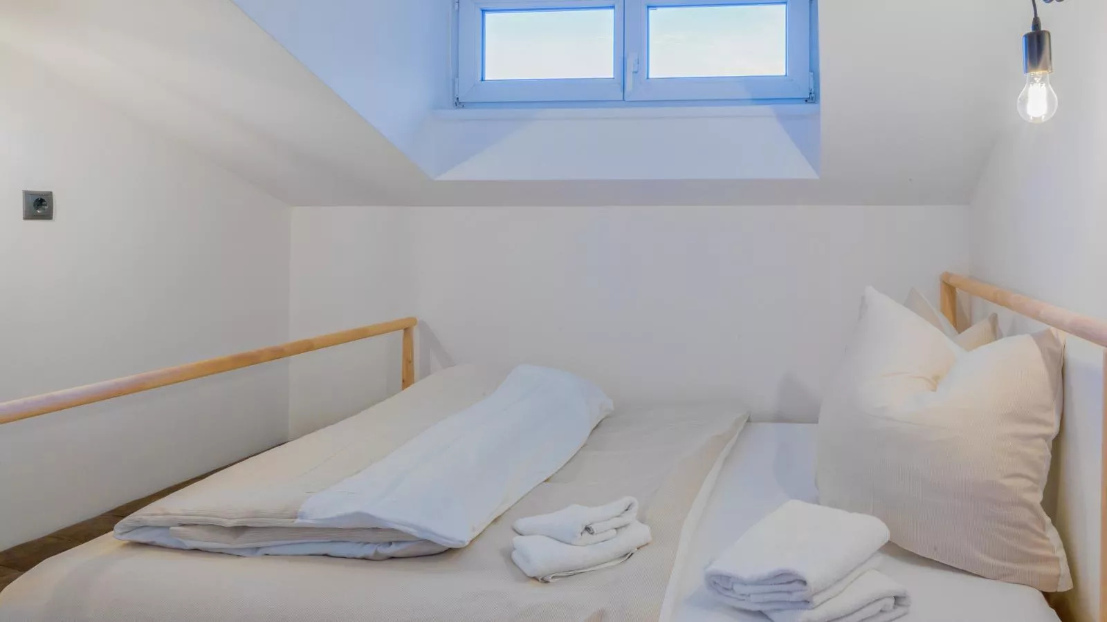 Tirolee Marchegg 2 OG Top 4-Bedroom