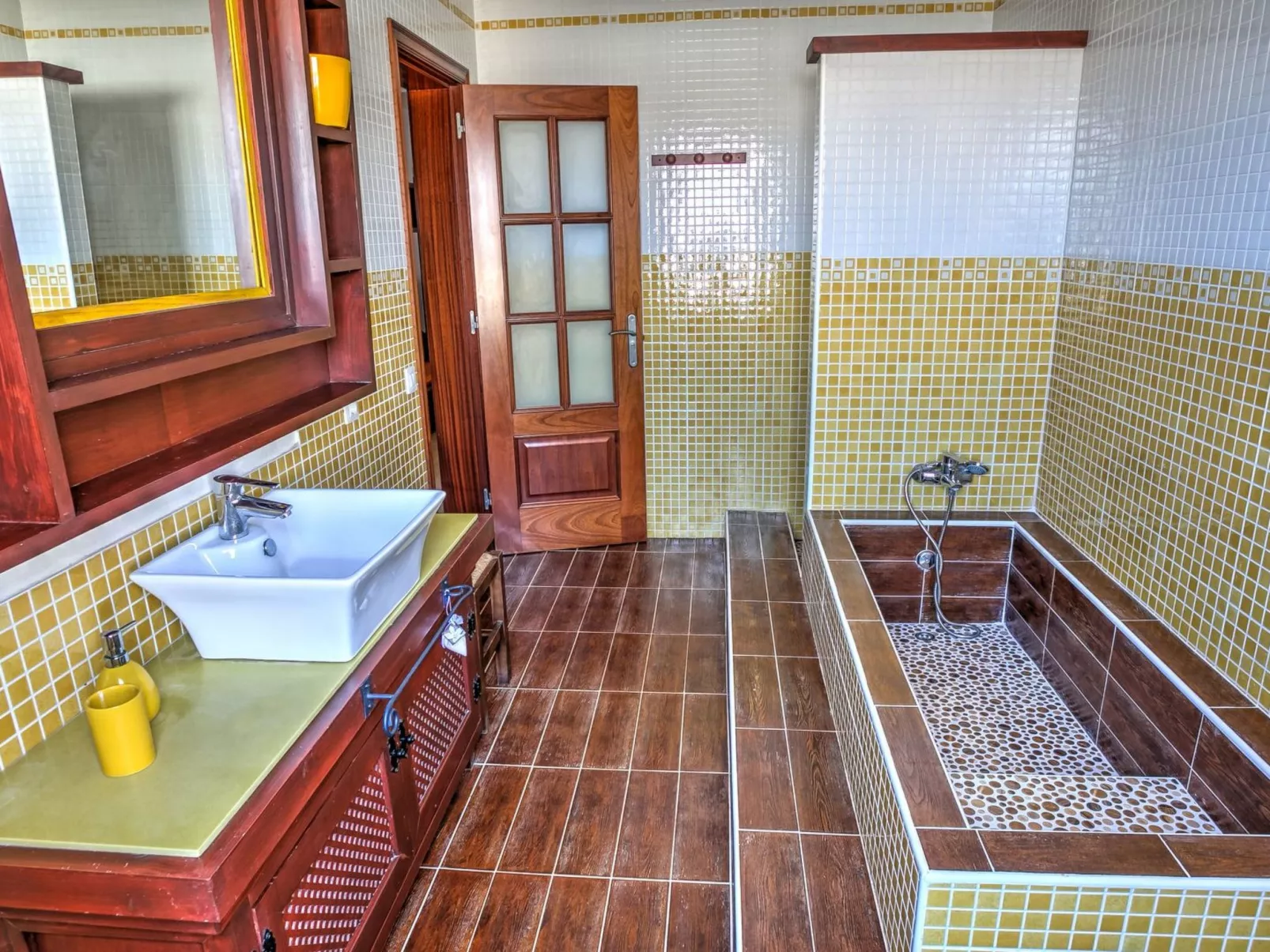 Villa mit privatem Pool - Drinnen