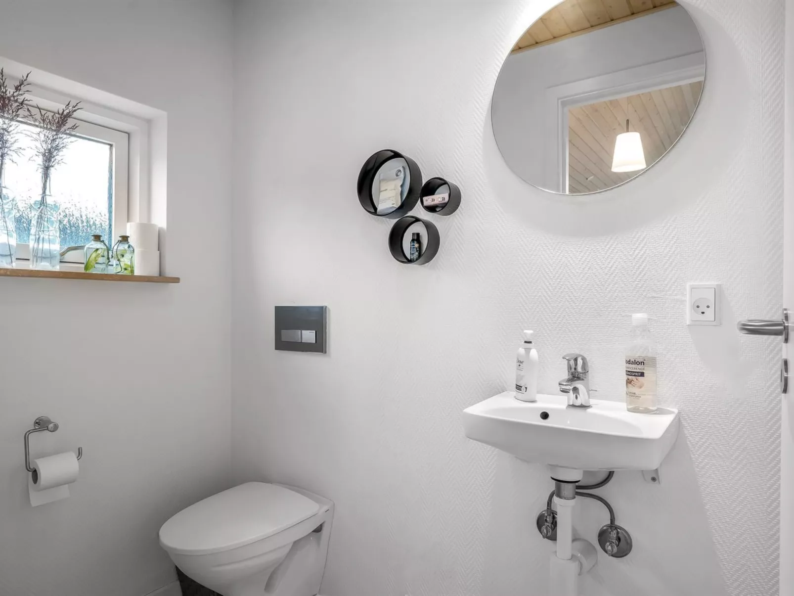 "Tofan" - 75m from the sea - Drinnen