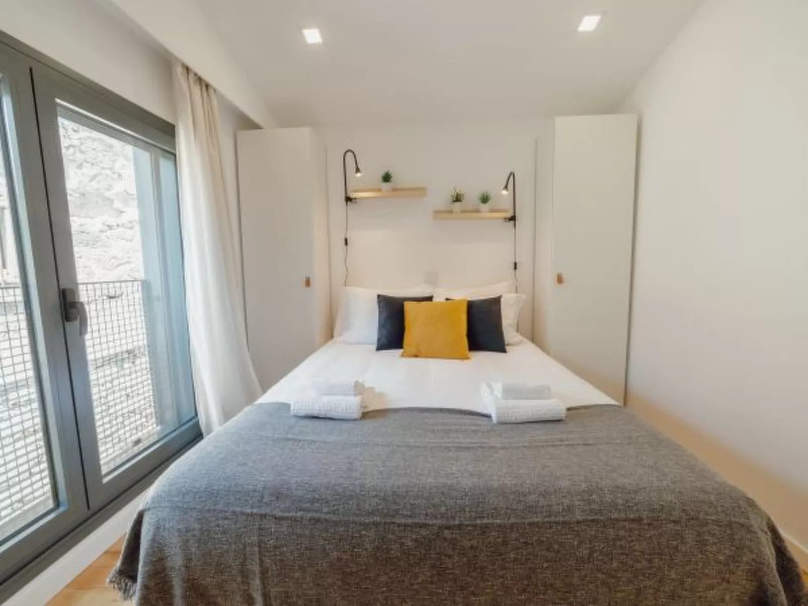 COURTYARD OPORTO DESIGN APARTMENT N - Drinnen