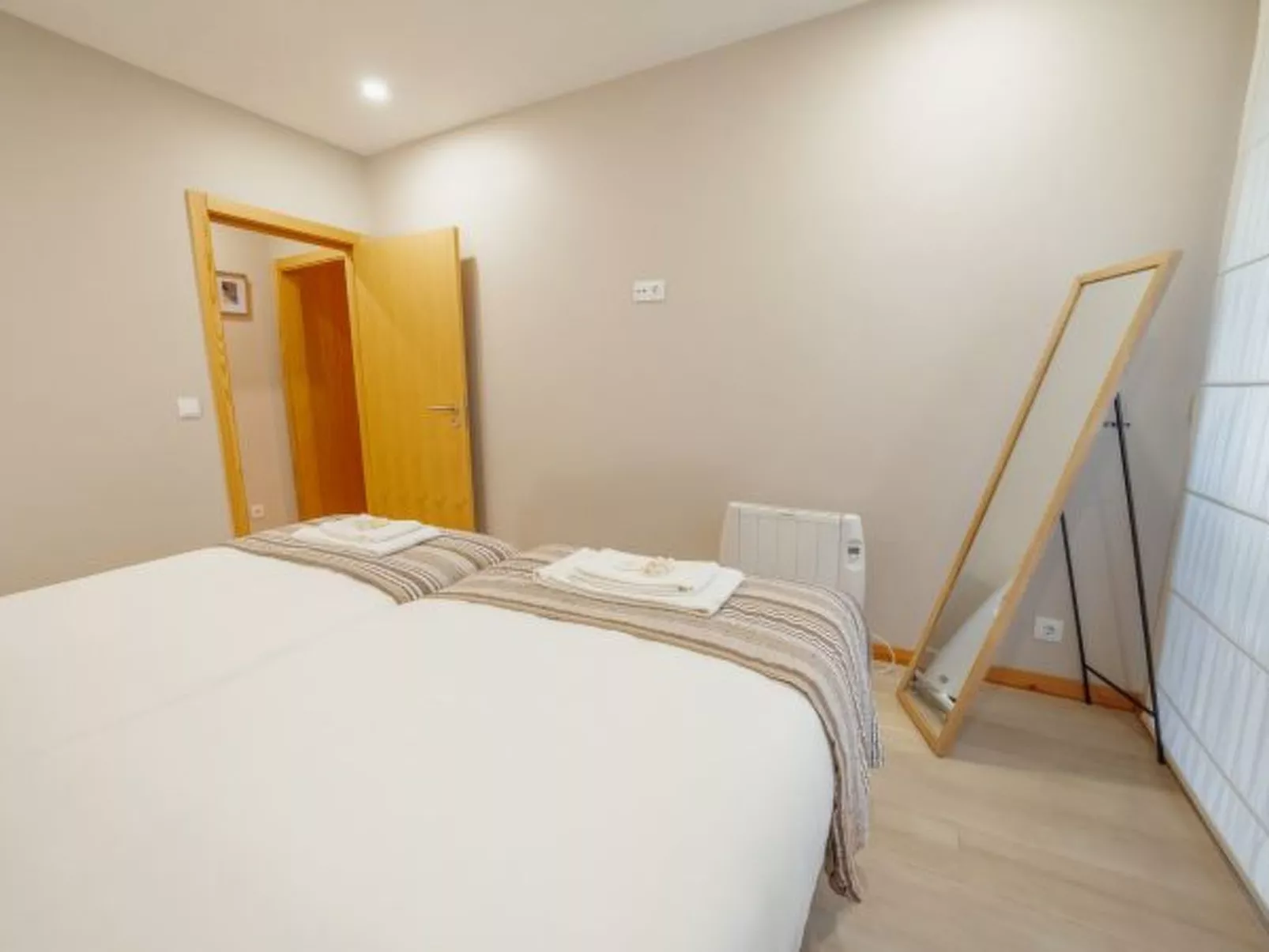 GOOD MORNING TORRINHA by VACATIONY - Inside