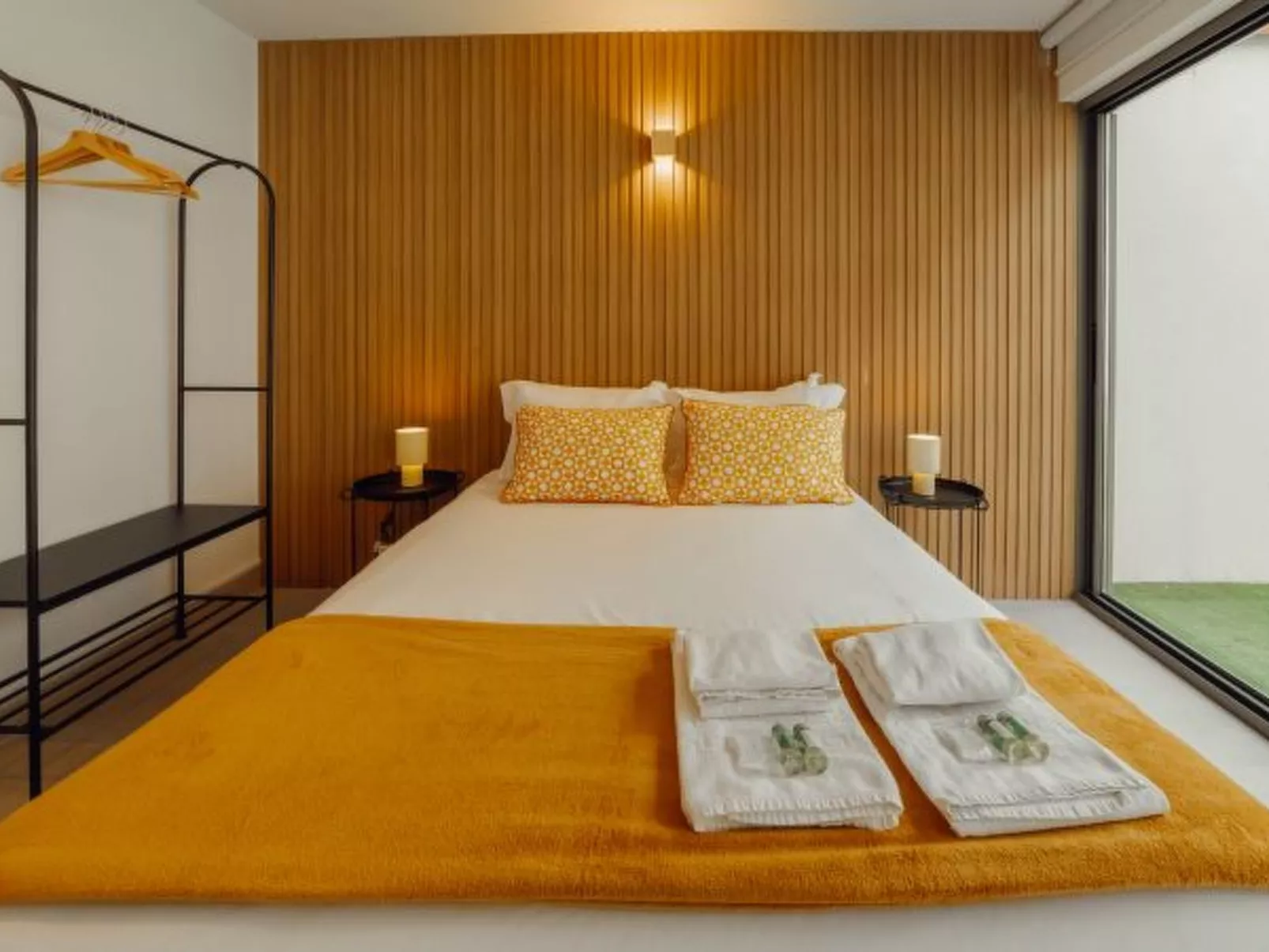 GAIA PREMIUM A WITH TERRACE by VACATIONY - Inside