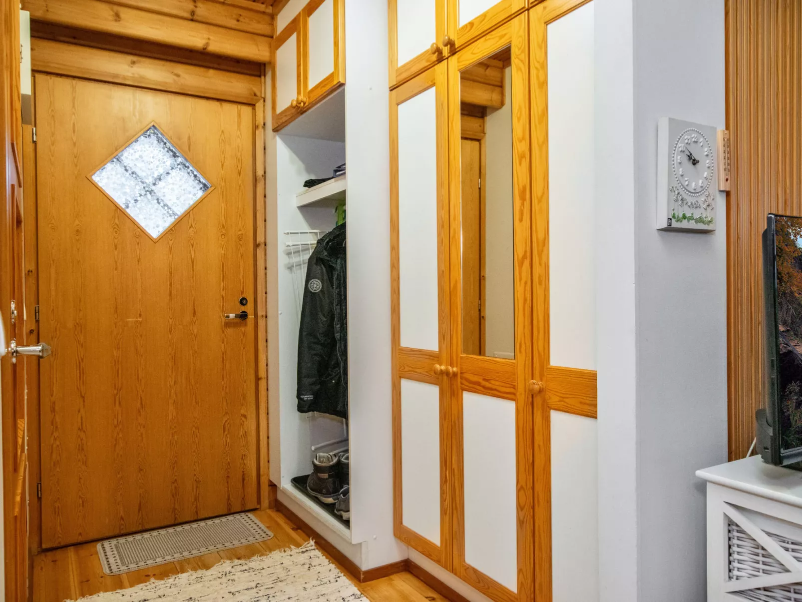 Kulta-käkönen 2 by bomba - Drinnen