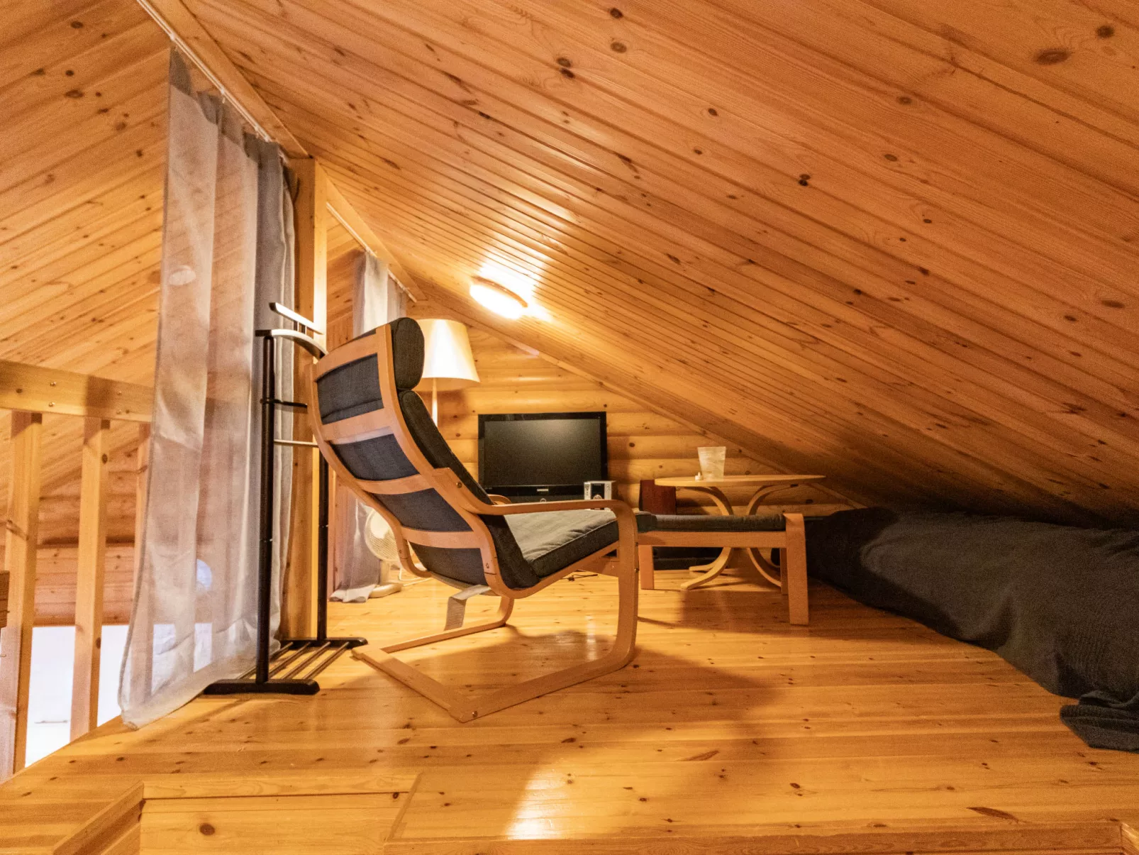 Levin neljä tuulta - Drinnen