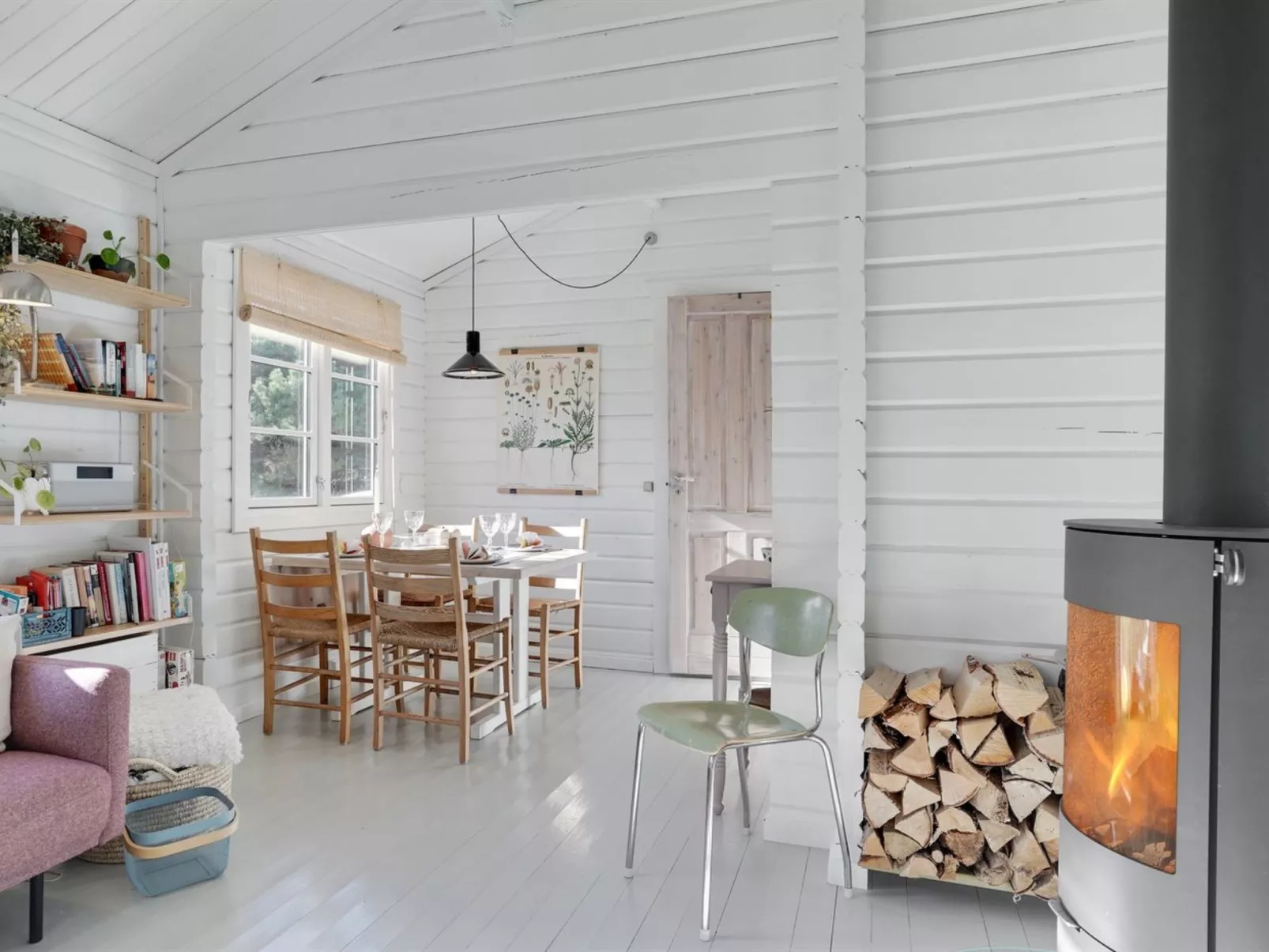 "Gytha" - 150m from the sea - Inside