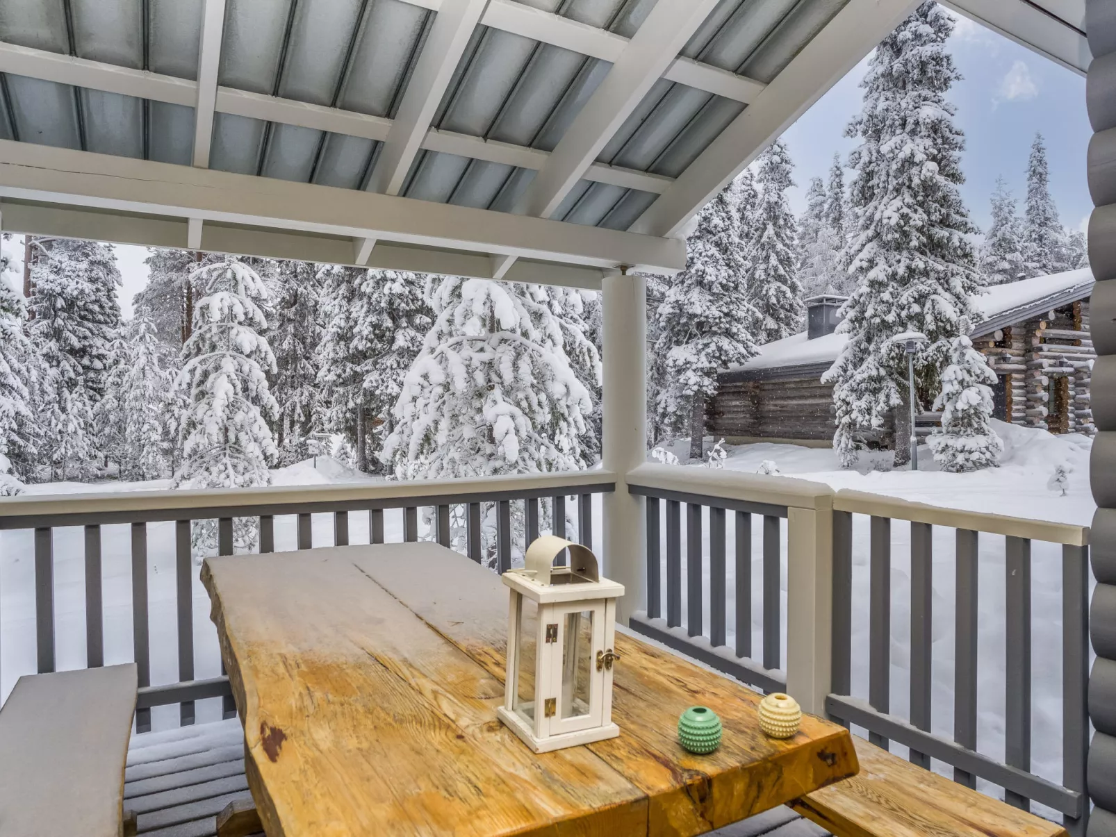 Kaukonraitti 4 c 2 - Dedans