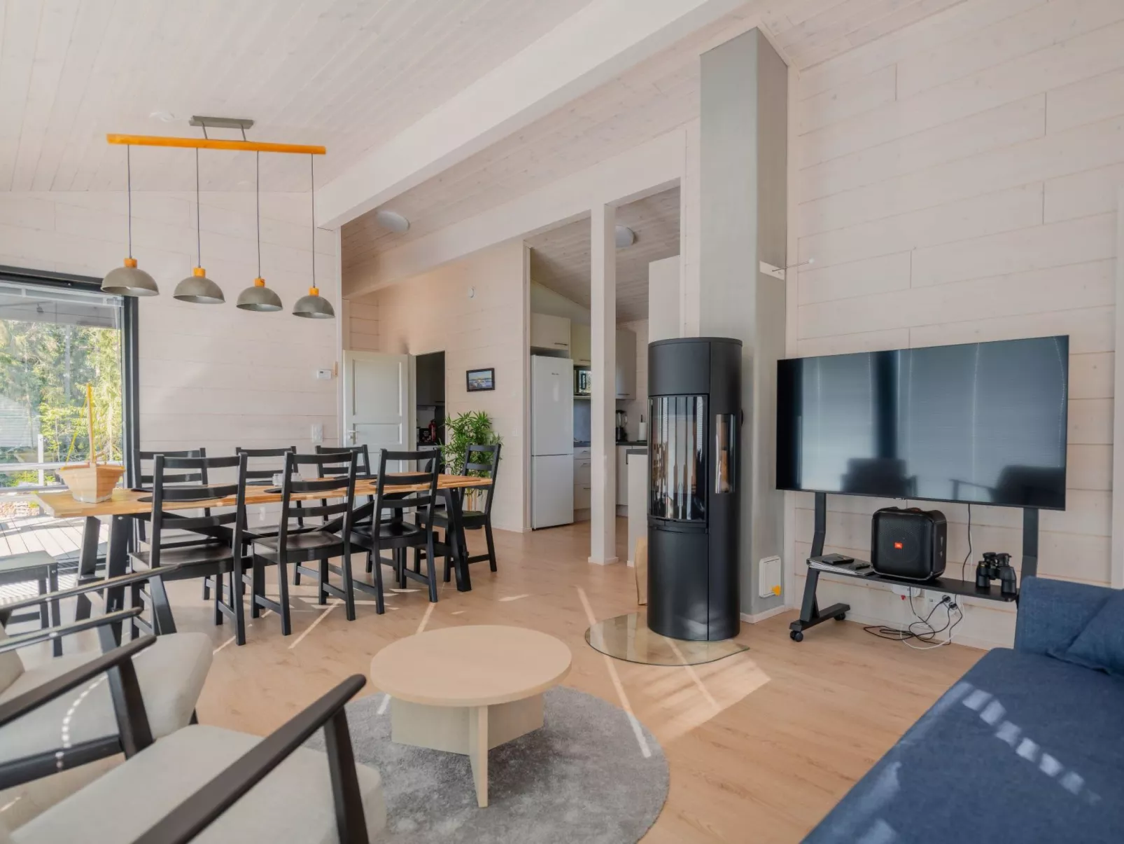 Sjöboda hill - Drinnen