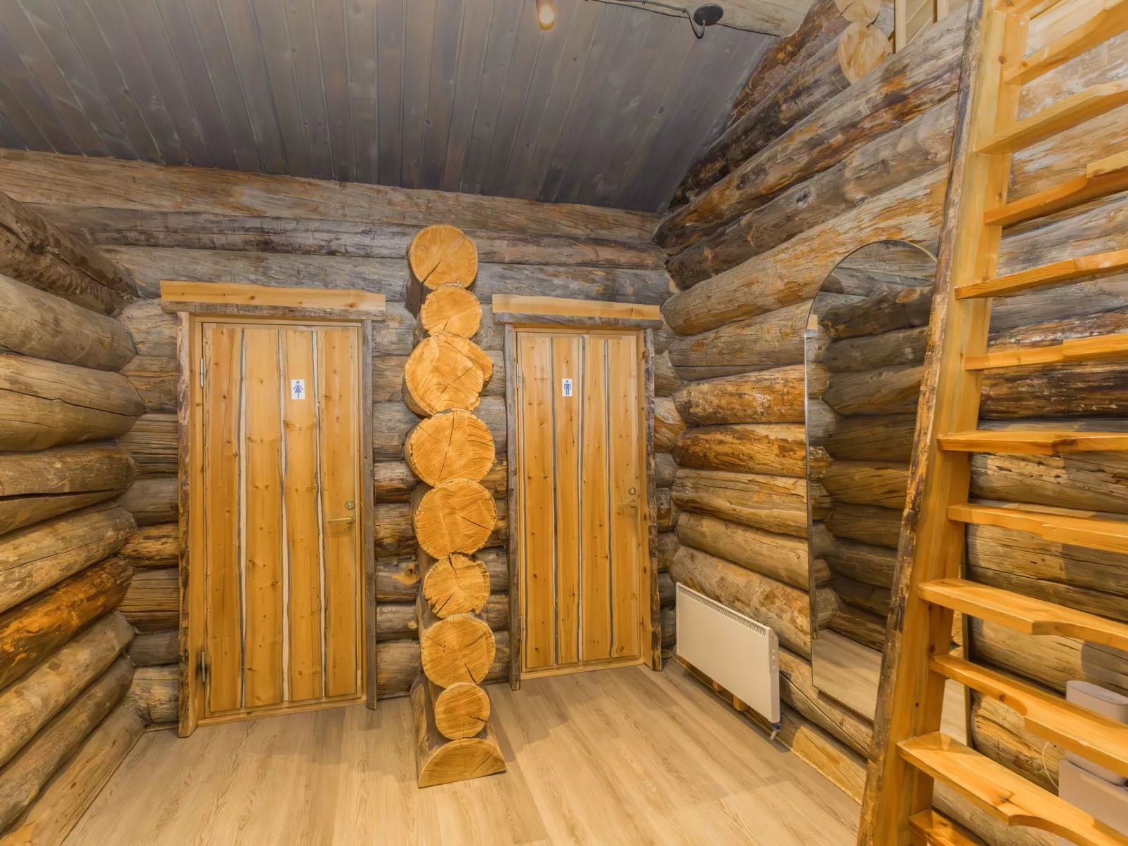 Lumikenttien kutsu - Dedans