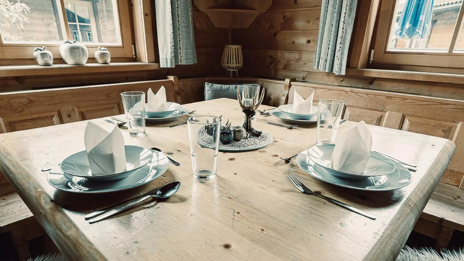 Urige Doppelhaushälfte 6-Dining room