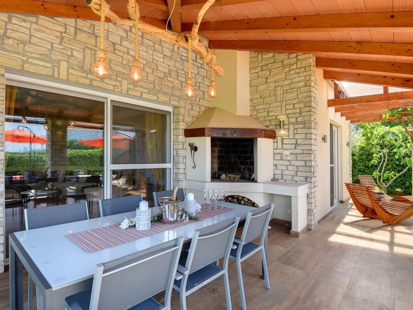 Villa Sunset - Draußen