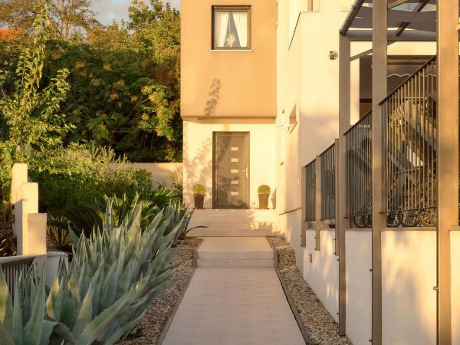 Beautiful Villa Katharina with pool - Draußen