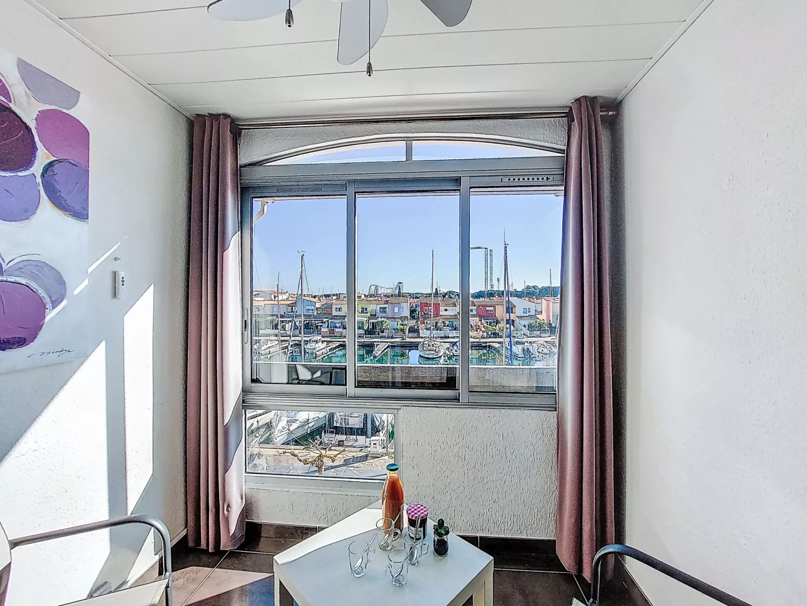 Les Caraïbes - Drinnen