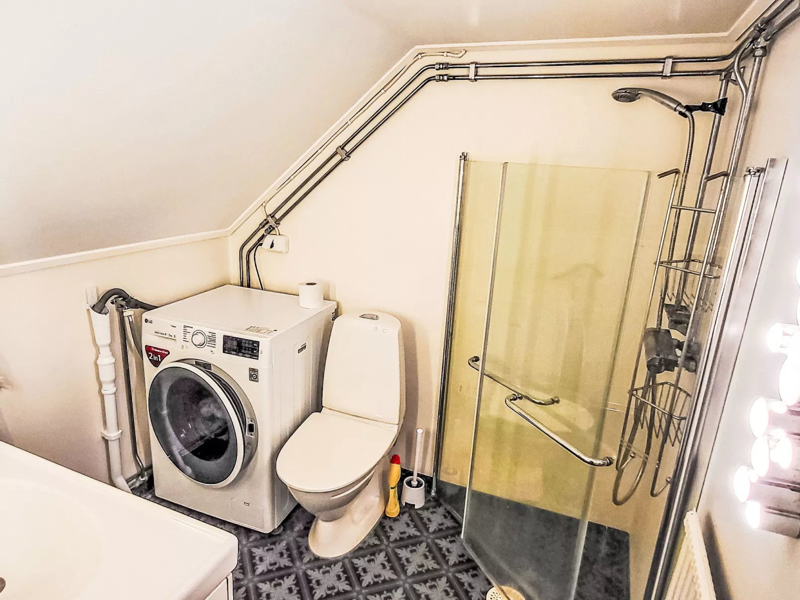 Äppelgården - Drinnen