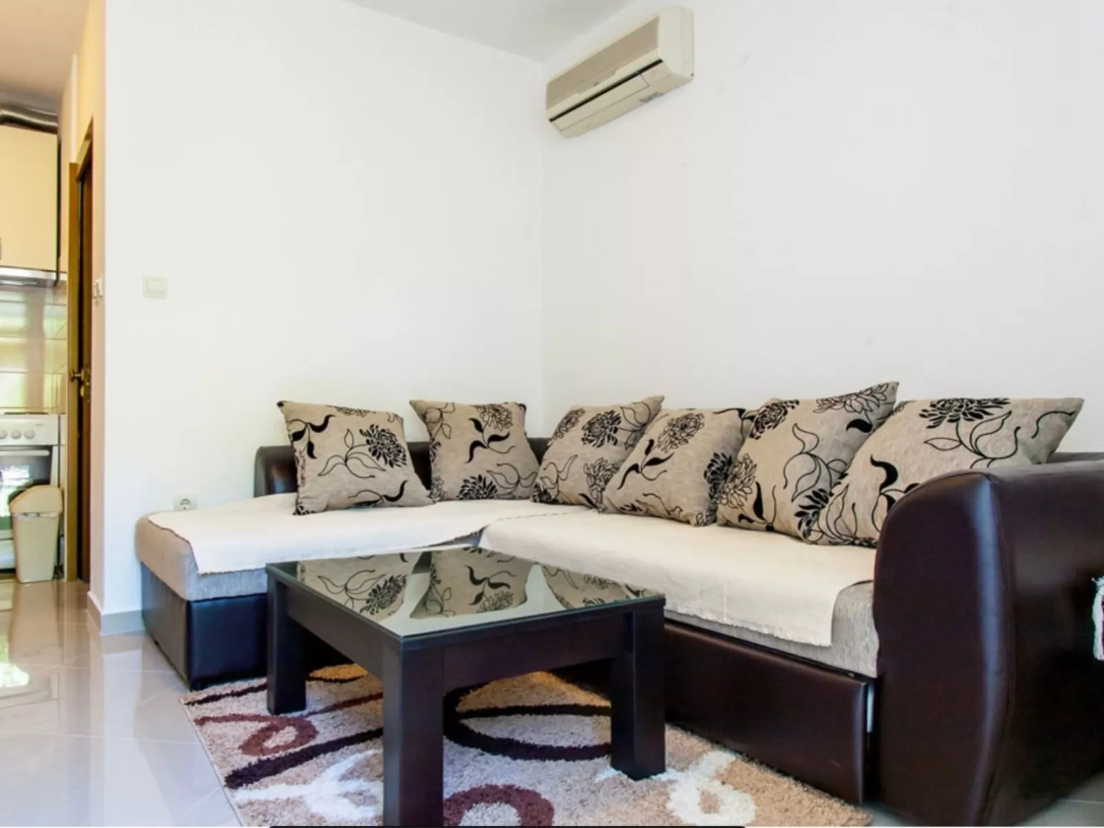 Ljubica Two - Schlafzimmer-Apartment mit Terrasse - Inside