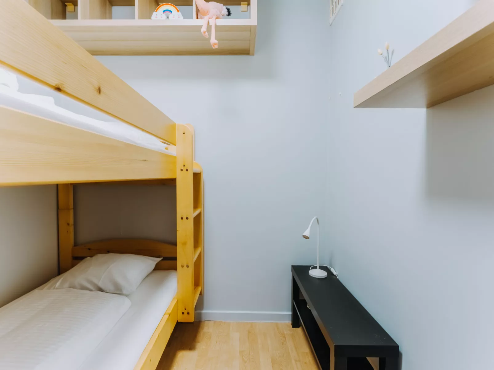 Sea view west - Inside