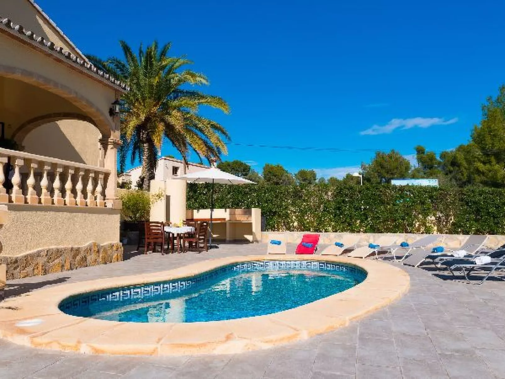 Villa Llobell - PlusHolidays - Image-tags.info