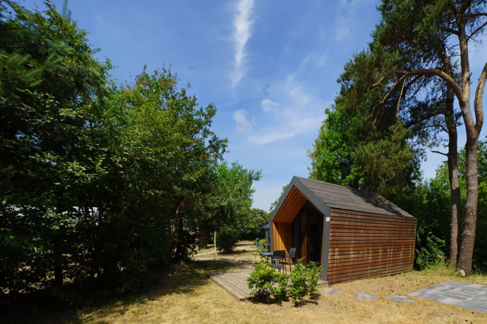 Resort Ruinen 8-Exterior summer