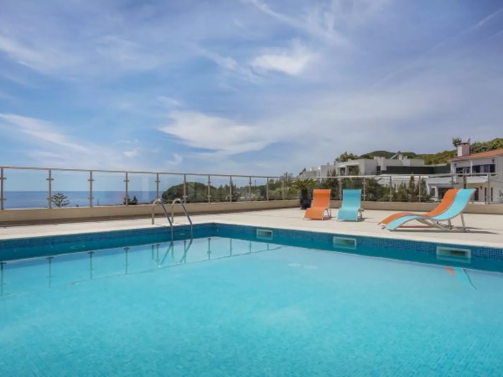 Sesimbra Prime Apartment - Outside