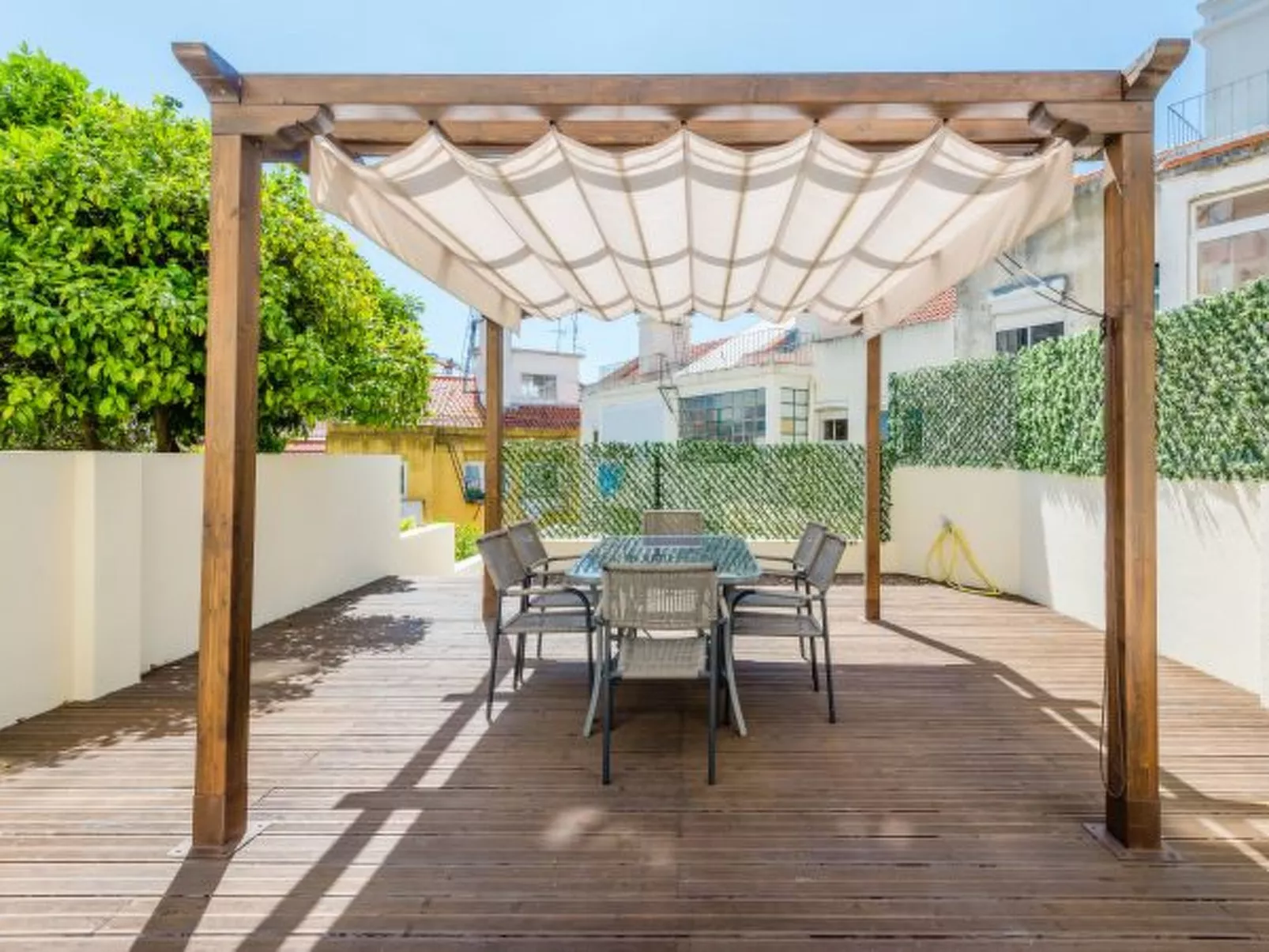 Bela Vista A in Lisboa - Outside