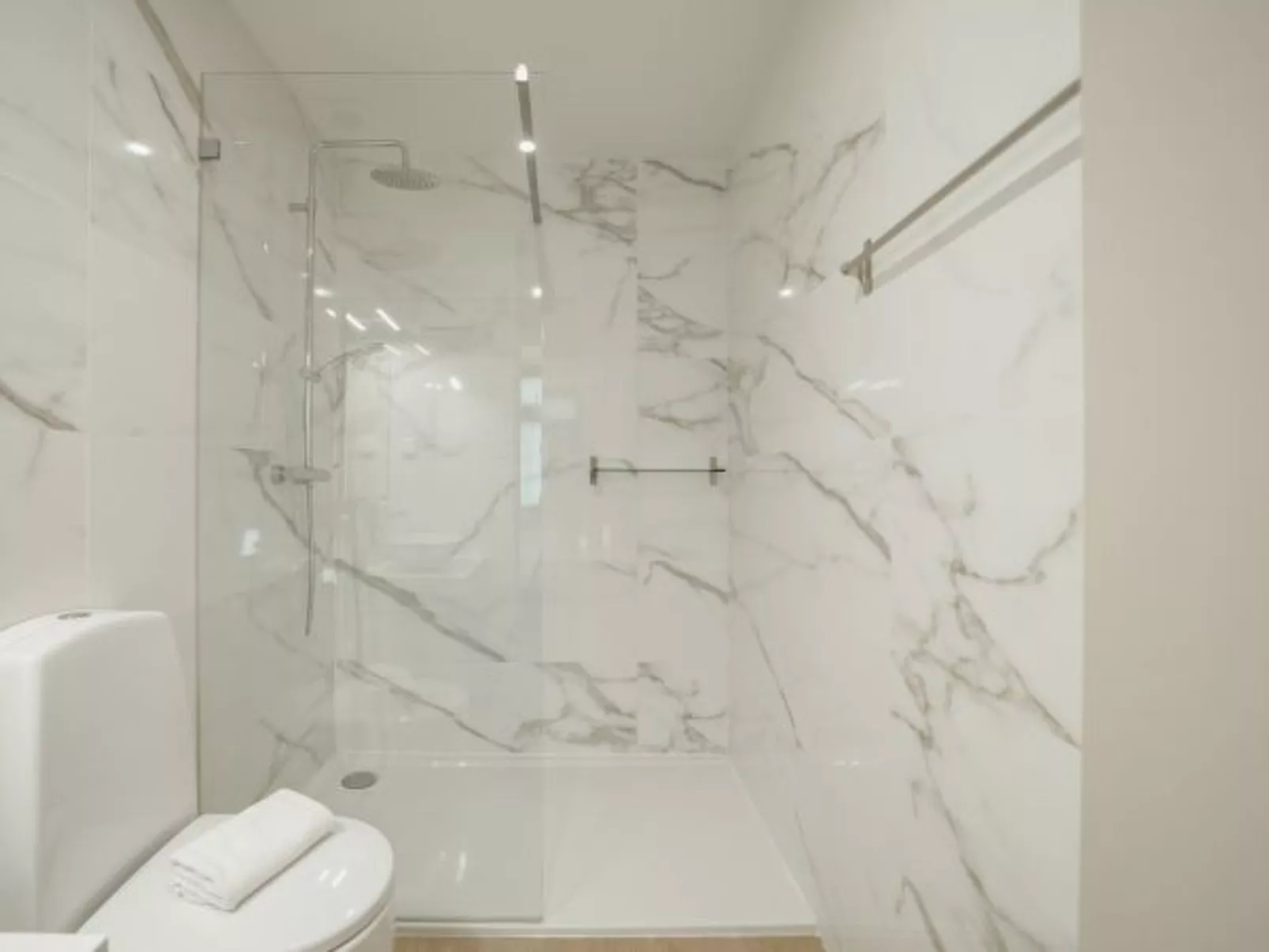 CARMO RESIDENCE PORTO - S. HELENA by VACATIONY - Inside