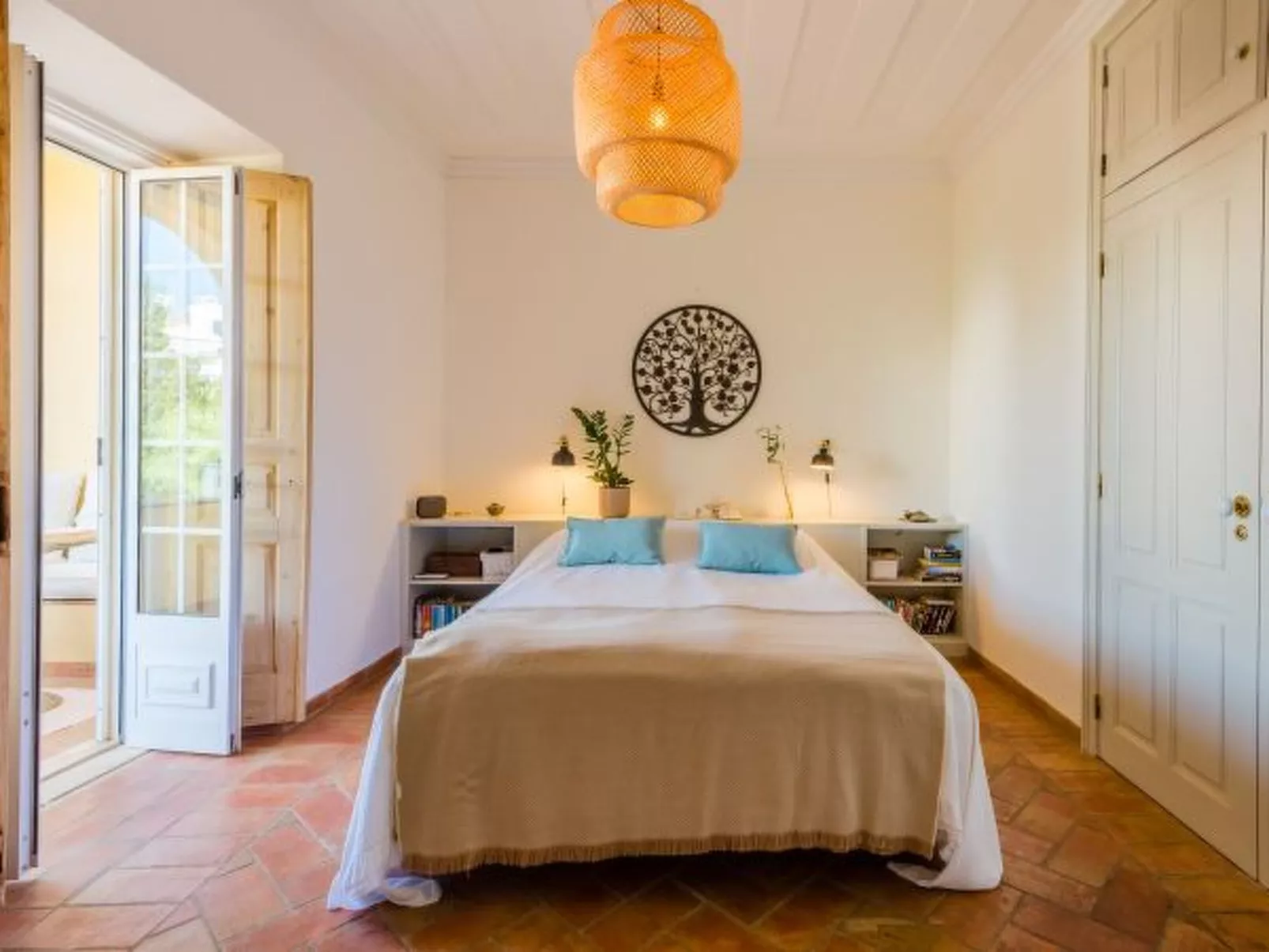 Casa Omlandia with Pool - Lagos Old Town - Inside