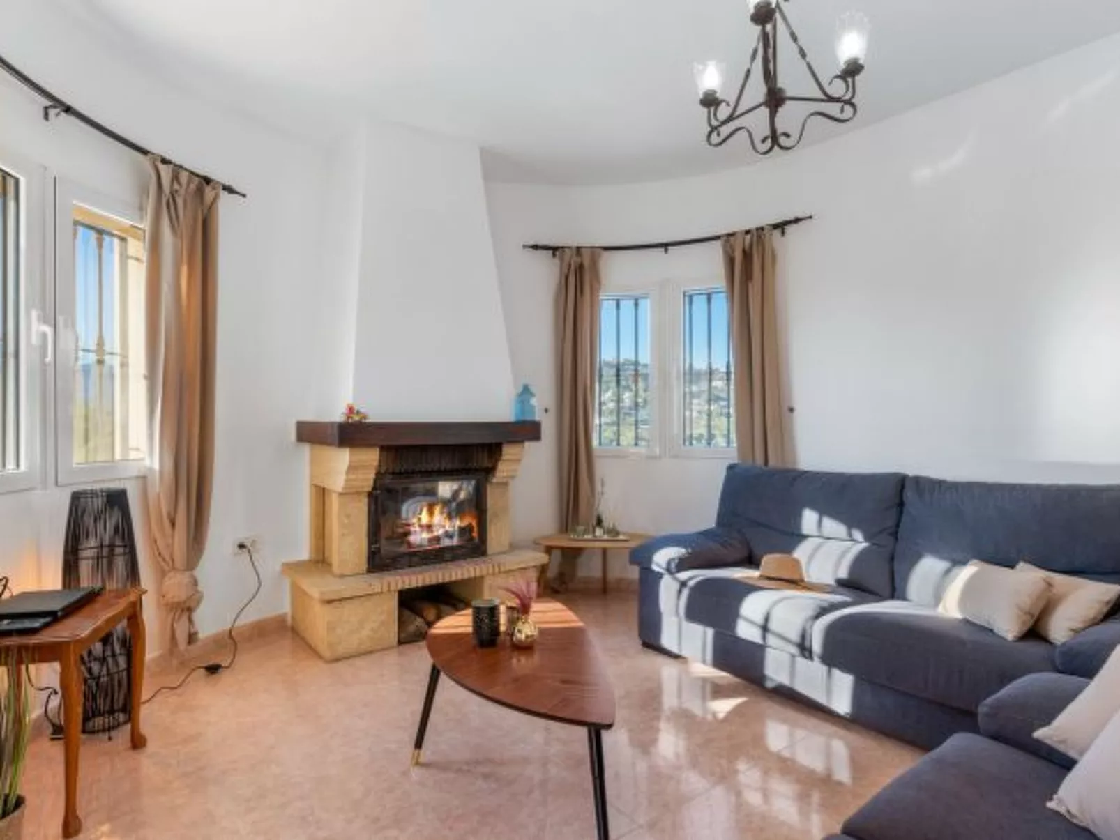 Villa Comodo - PlusHolidays - Image-tags.info