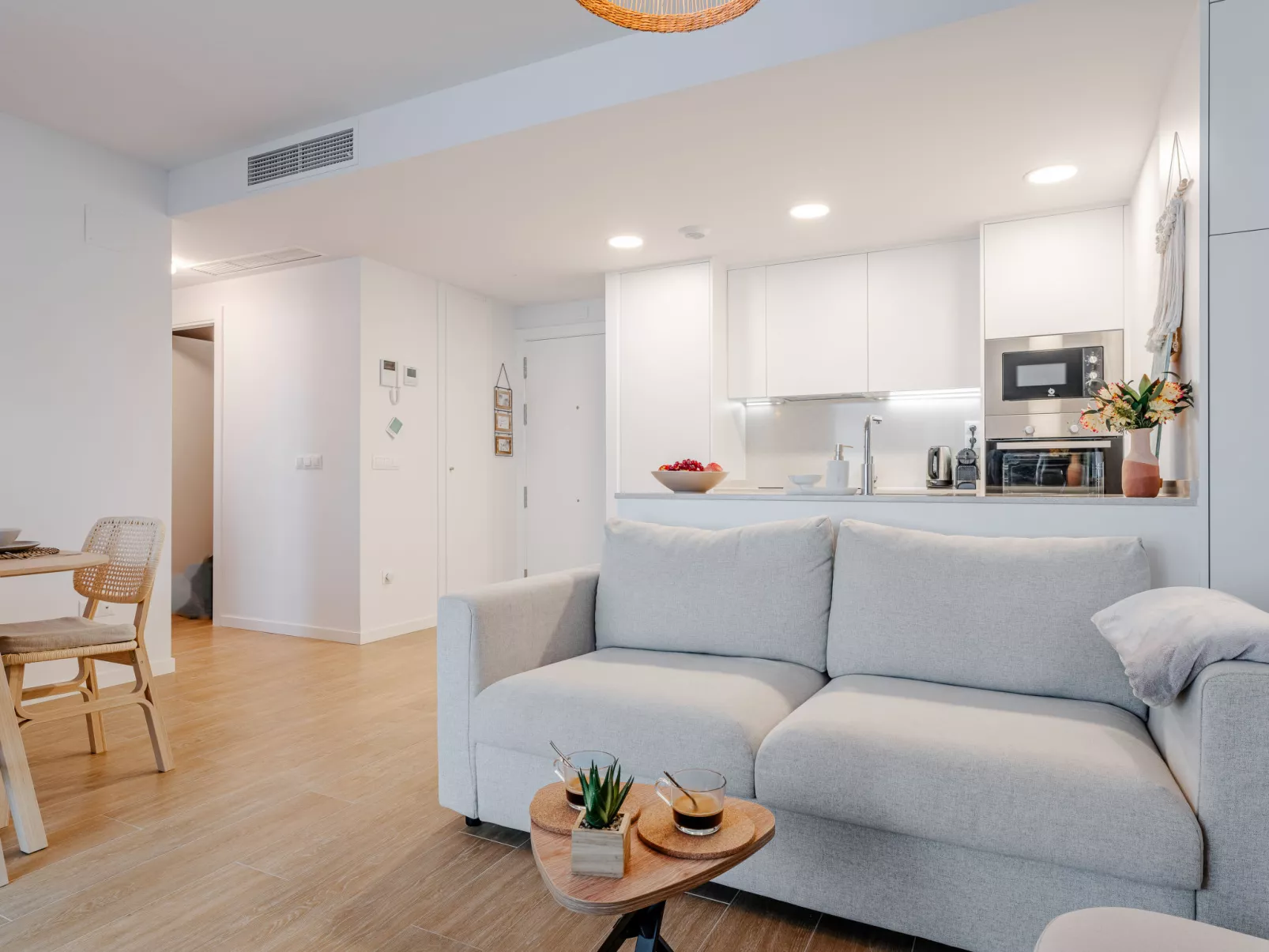 Marina Real III - Inside