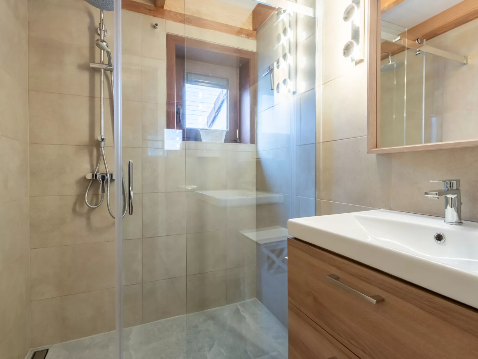 Strandhuis with parking - Drinnen