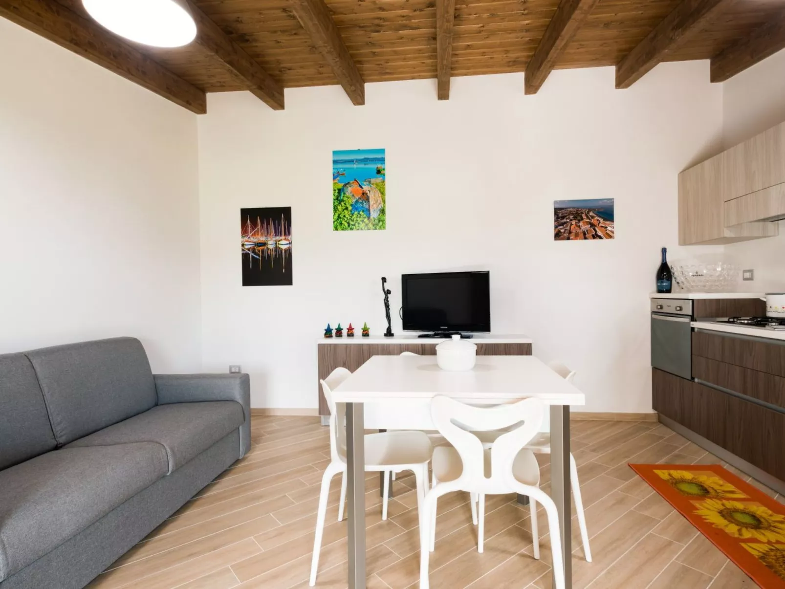 Haus in Calasetta mit Grill und Garten - Drinnen