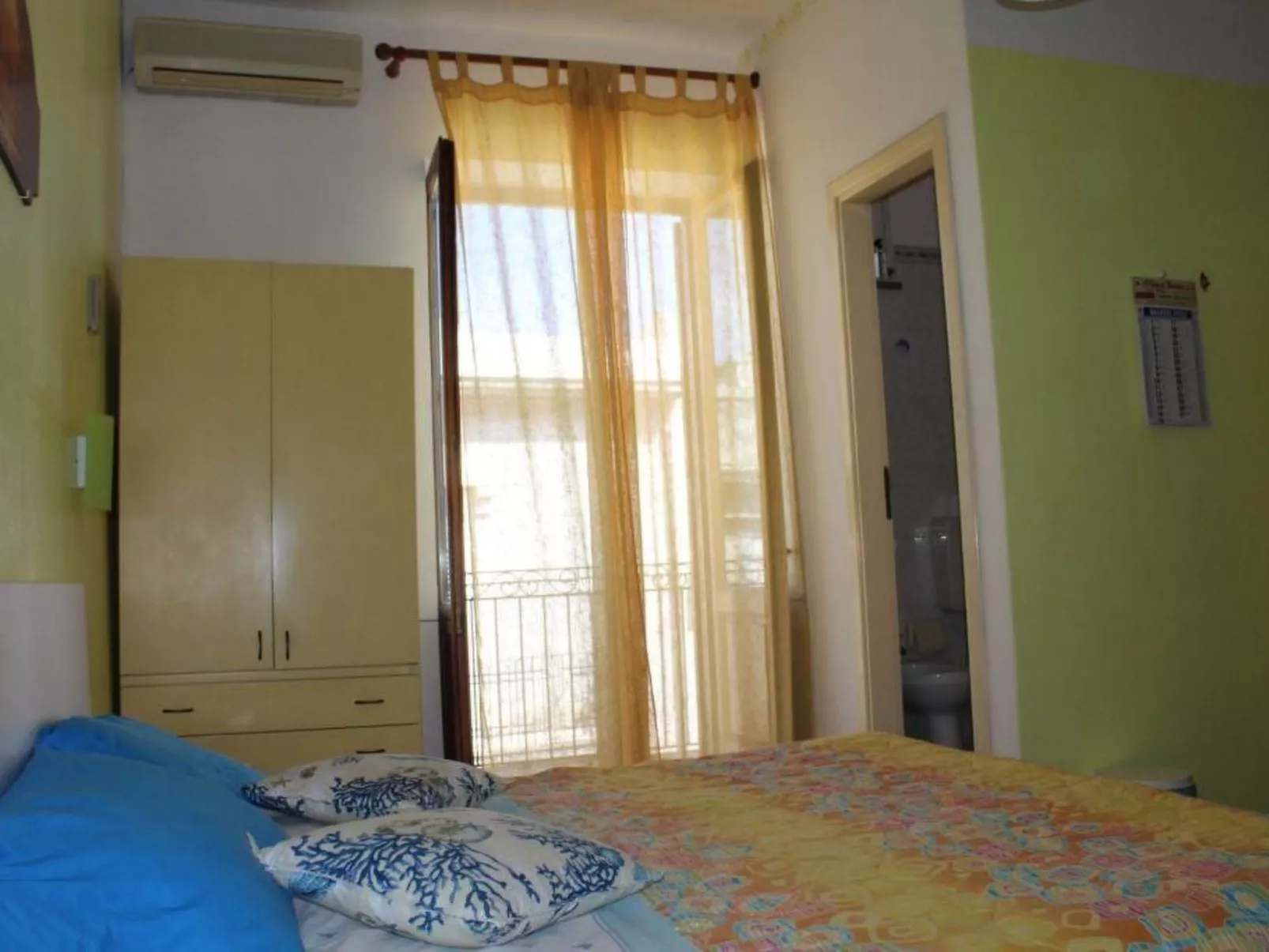 Ferienzimmer 'Bartolo' mit eigener Terrasse - Image-tags.info