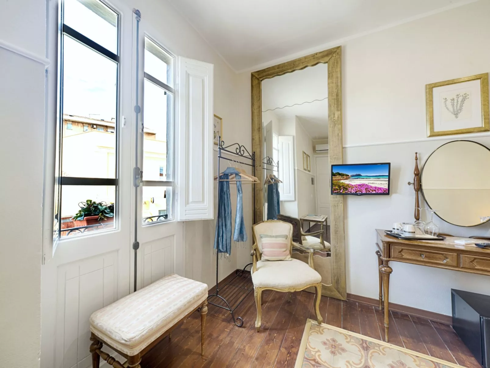 Gemütliche Zimmer im Herzen von Olbia - Image-tags.info