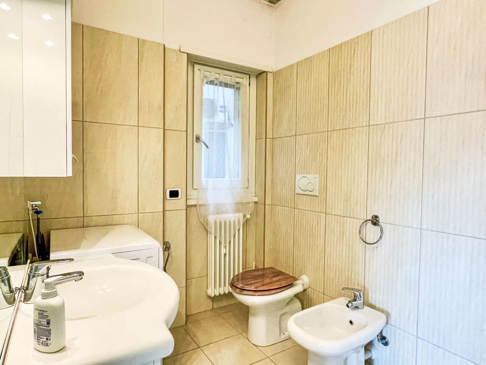 Sole e Fiori - Drinnen