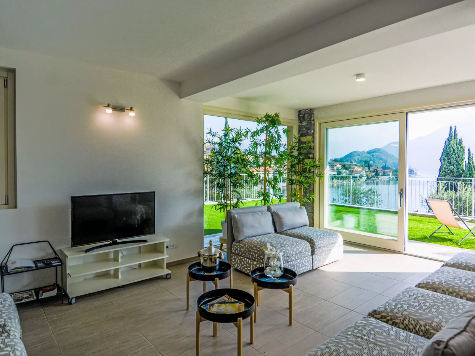 The View Lake Como - Dedans