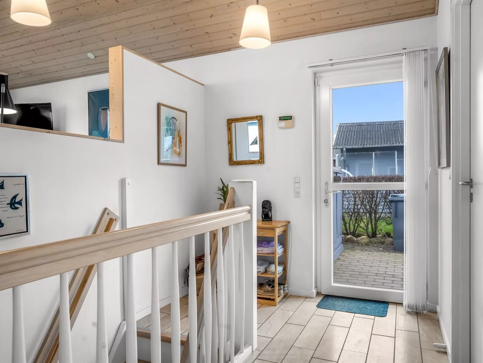 "Tofan" - 75m from the sea - Drinnen