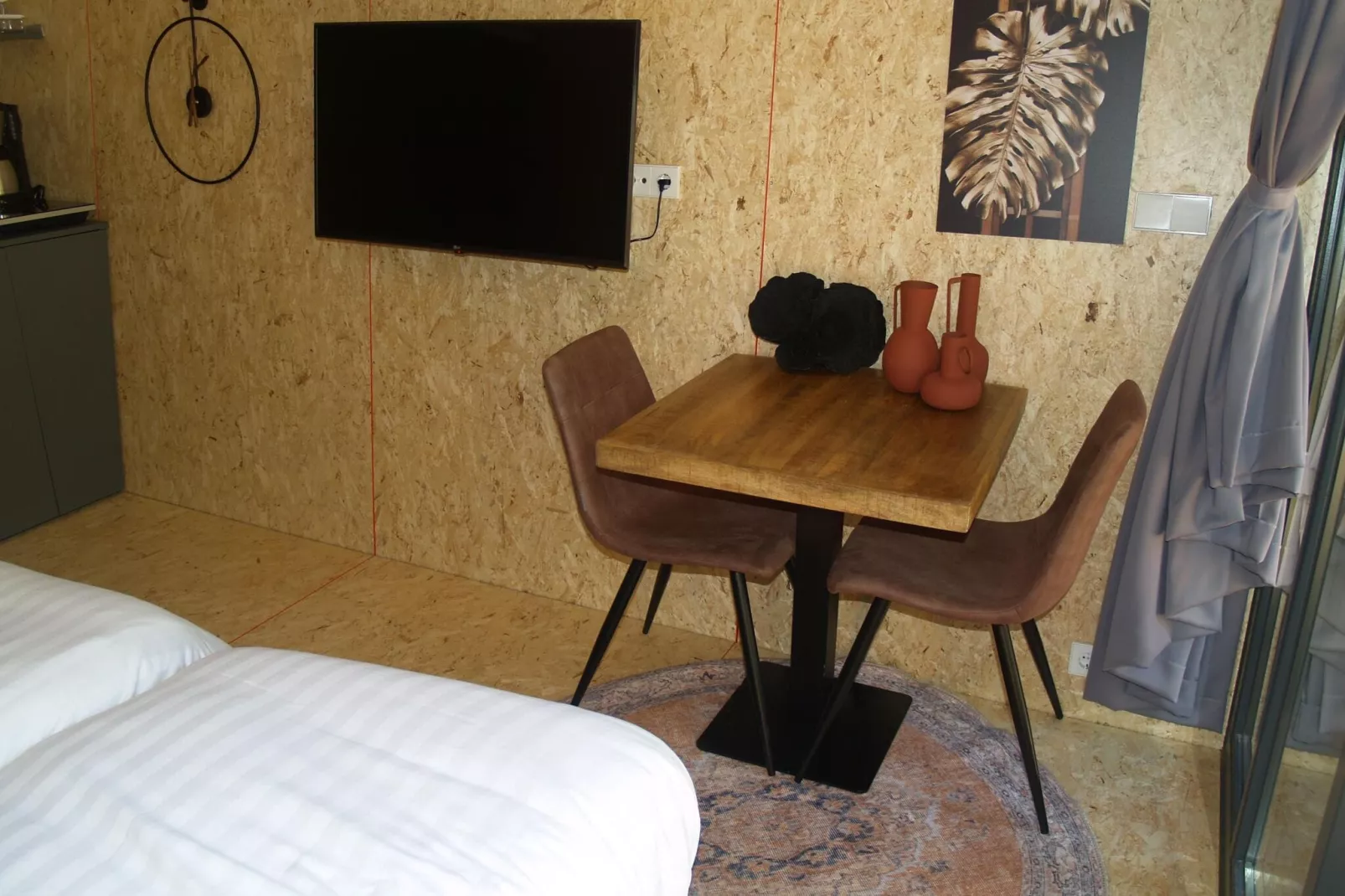 Resort Ruinen 10-Living room