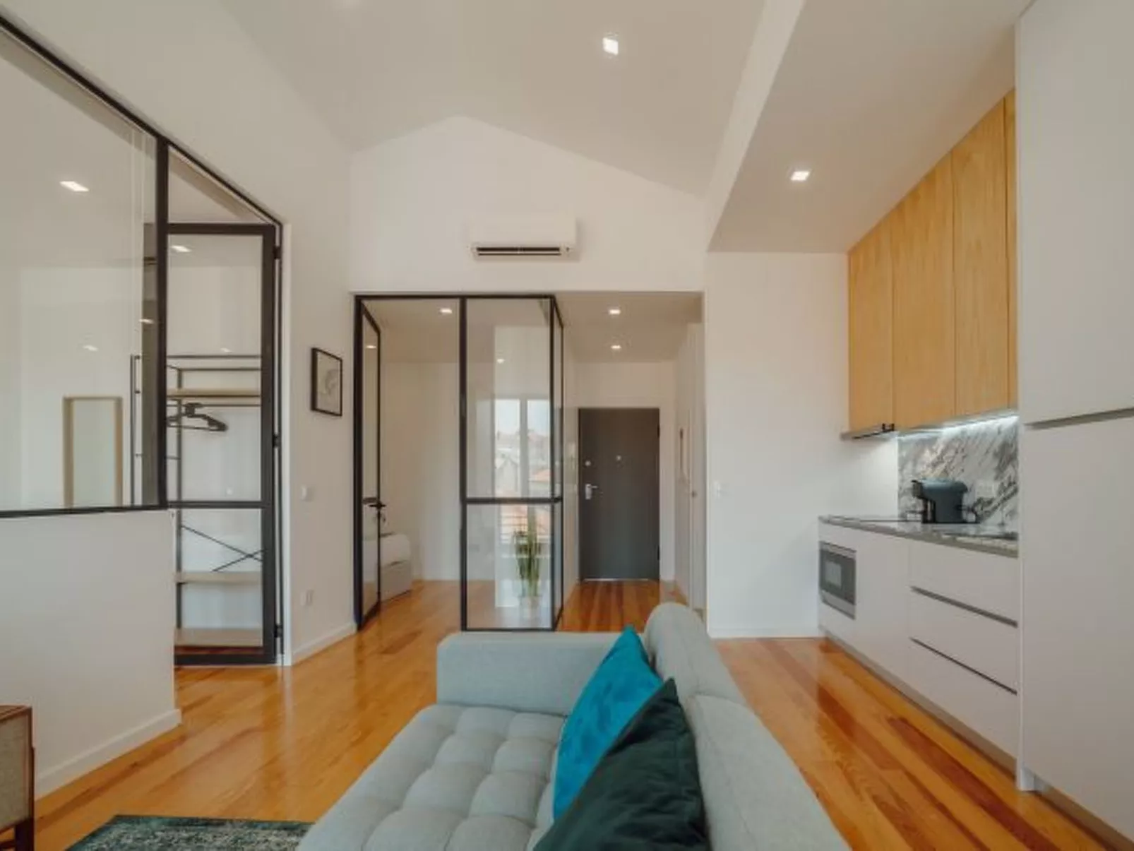 COURTYARD OPORTO DESIGN APARTMENT G - Dedans